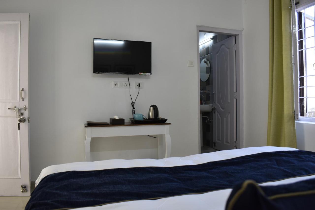 Bir High Hotel Екстериор снимка